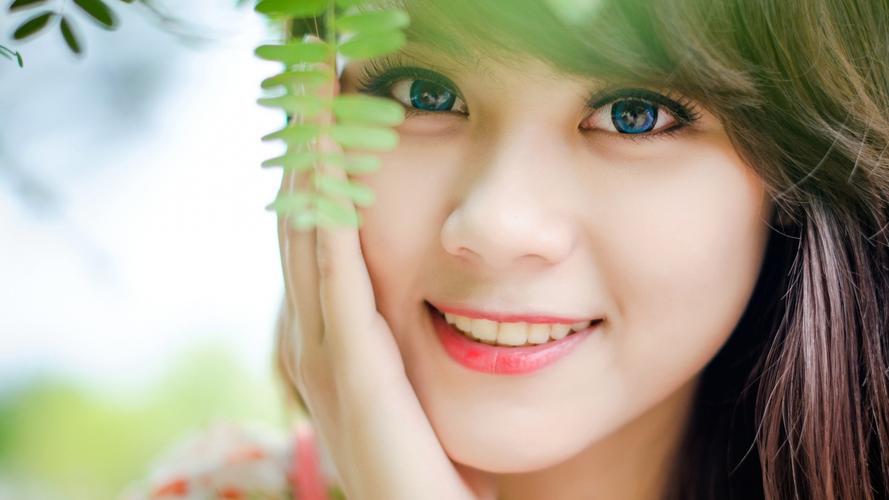 加拿大宾顿市多元文化节中国馆与印度馆首次联合开馆